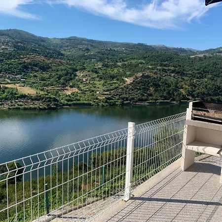 Douro Nest Feriehus *