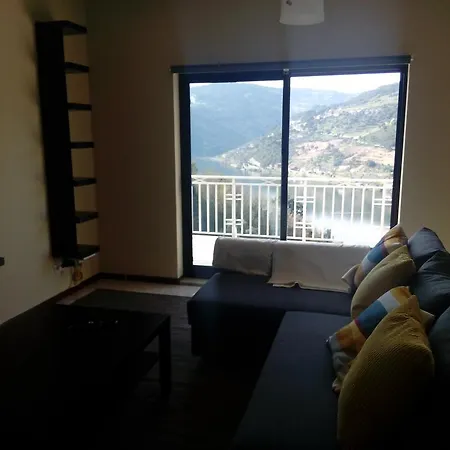 Douro Nest Houses